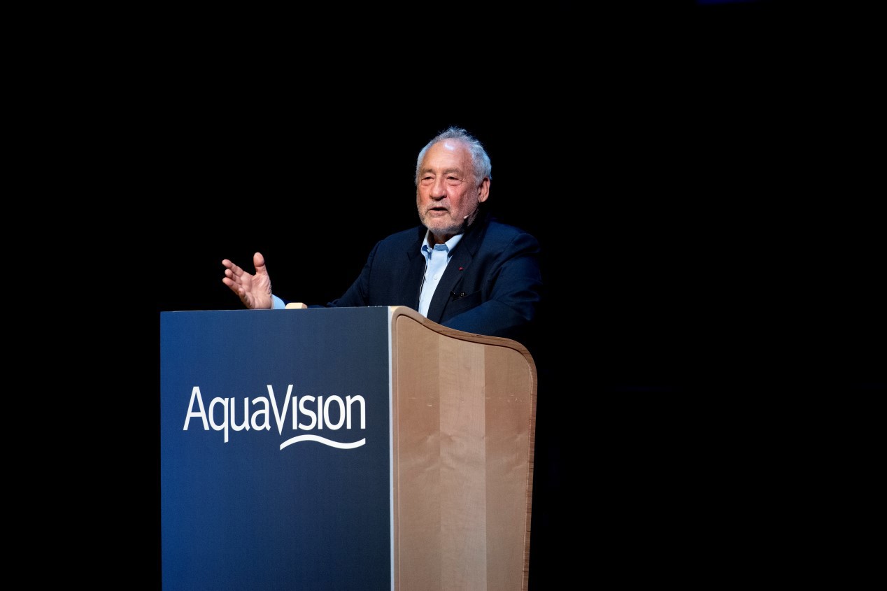 Joseph Stiglitz at AquaVision